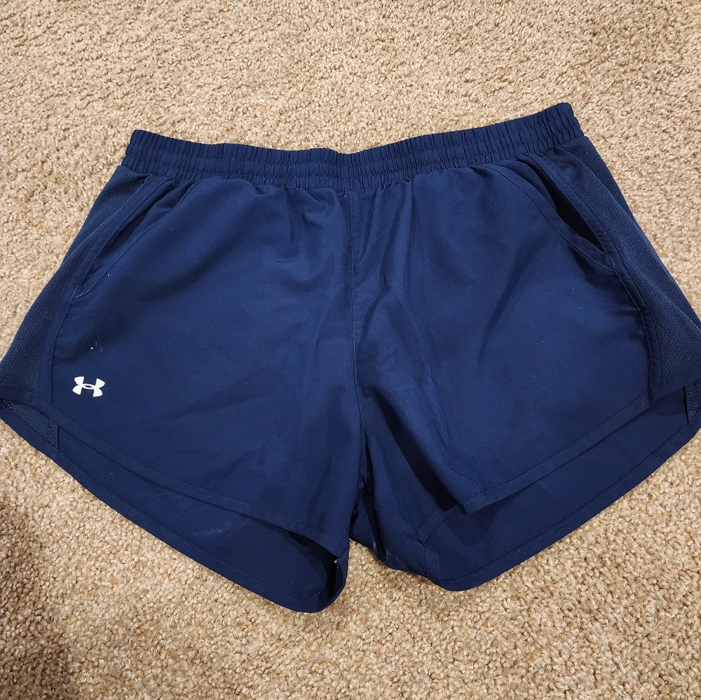 Womens under armor fly by shorts size large